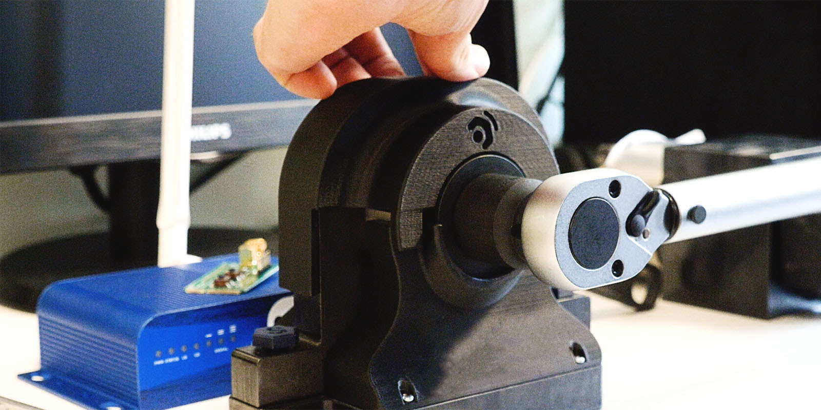 Torque vs Preload Strainlabs system Sensorequipped bolts